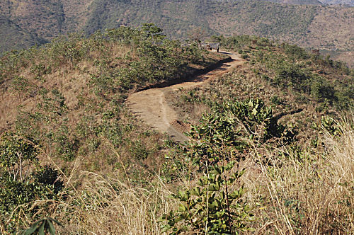 Feldweg in Afrika, Malawi