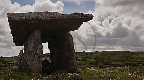 irland dolmen von poulnabrone