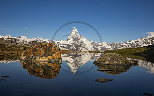 Matterhornspiegelung am Stellisee