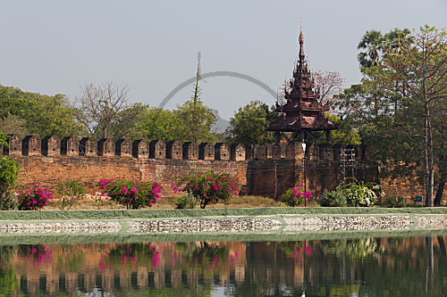 Wartturm und Mauer des Königspalastes, Mandalay